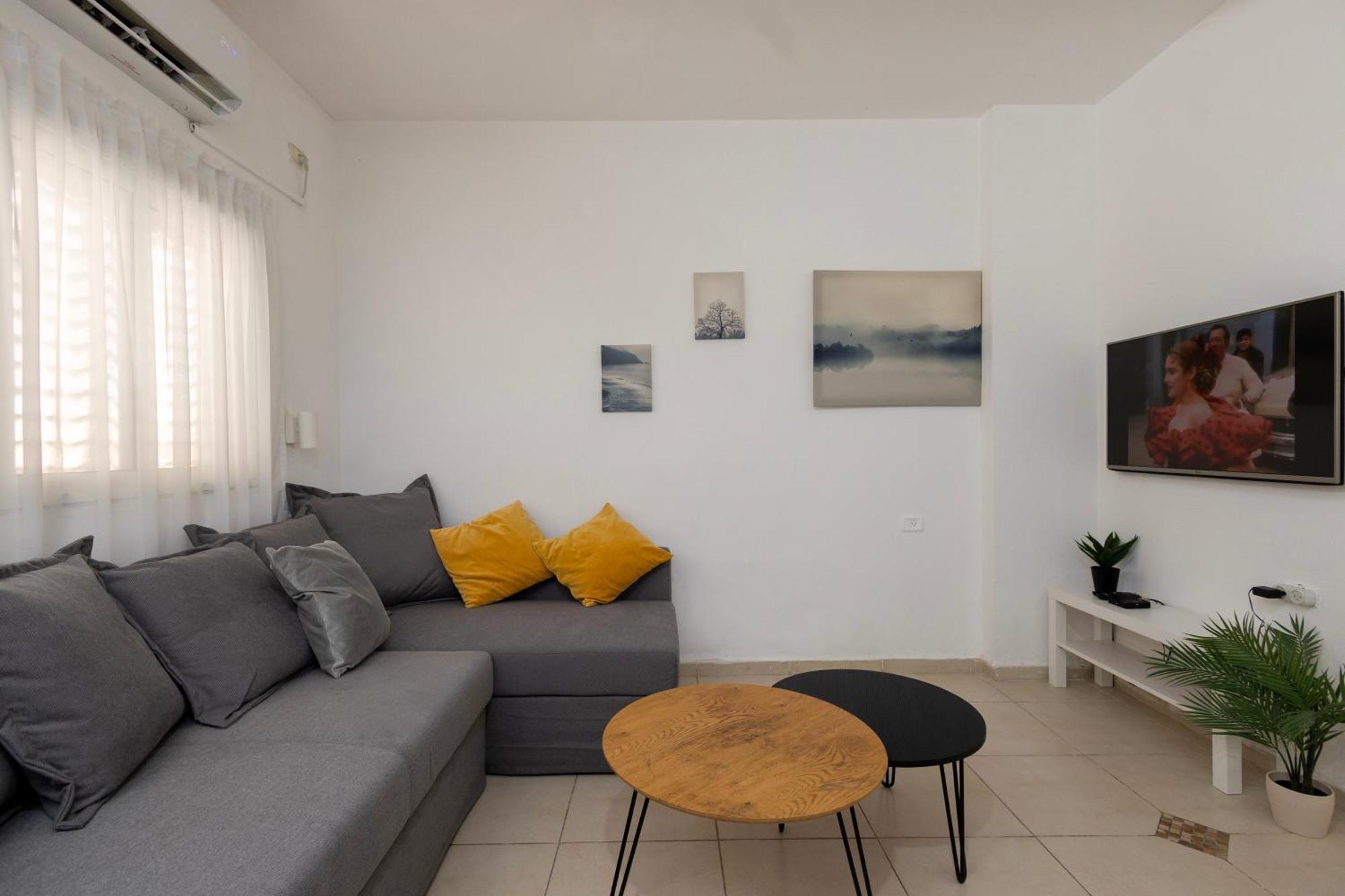 Tlv Port Perfect 1bd With A Shelter Tel Aviv
