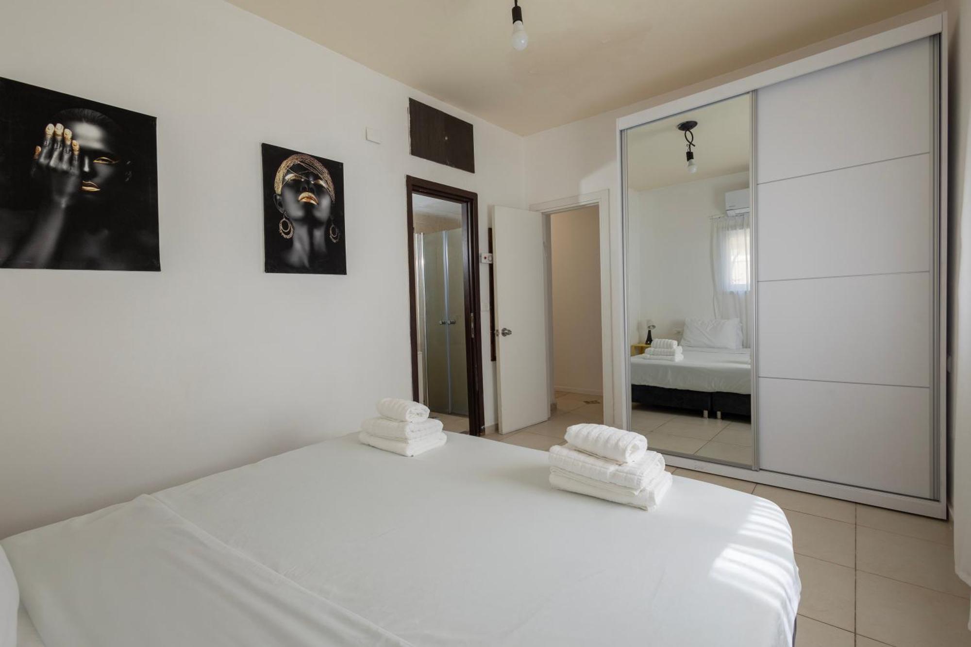 Căn hộ Tlv Port Perfect 1bd With A Shelter